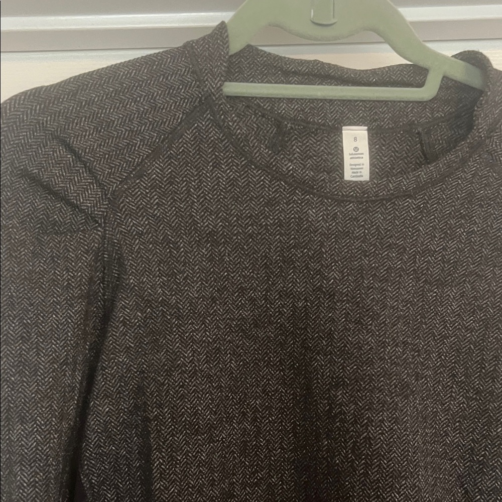 lululemon athletica Think Fast Black Long Sleeve.. super comfy! And awesome fit!